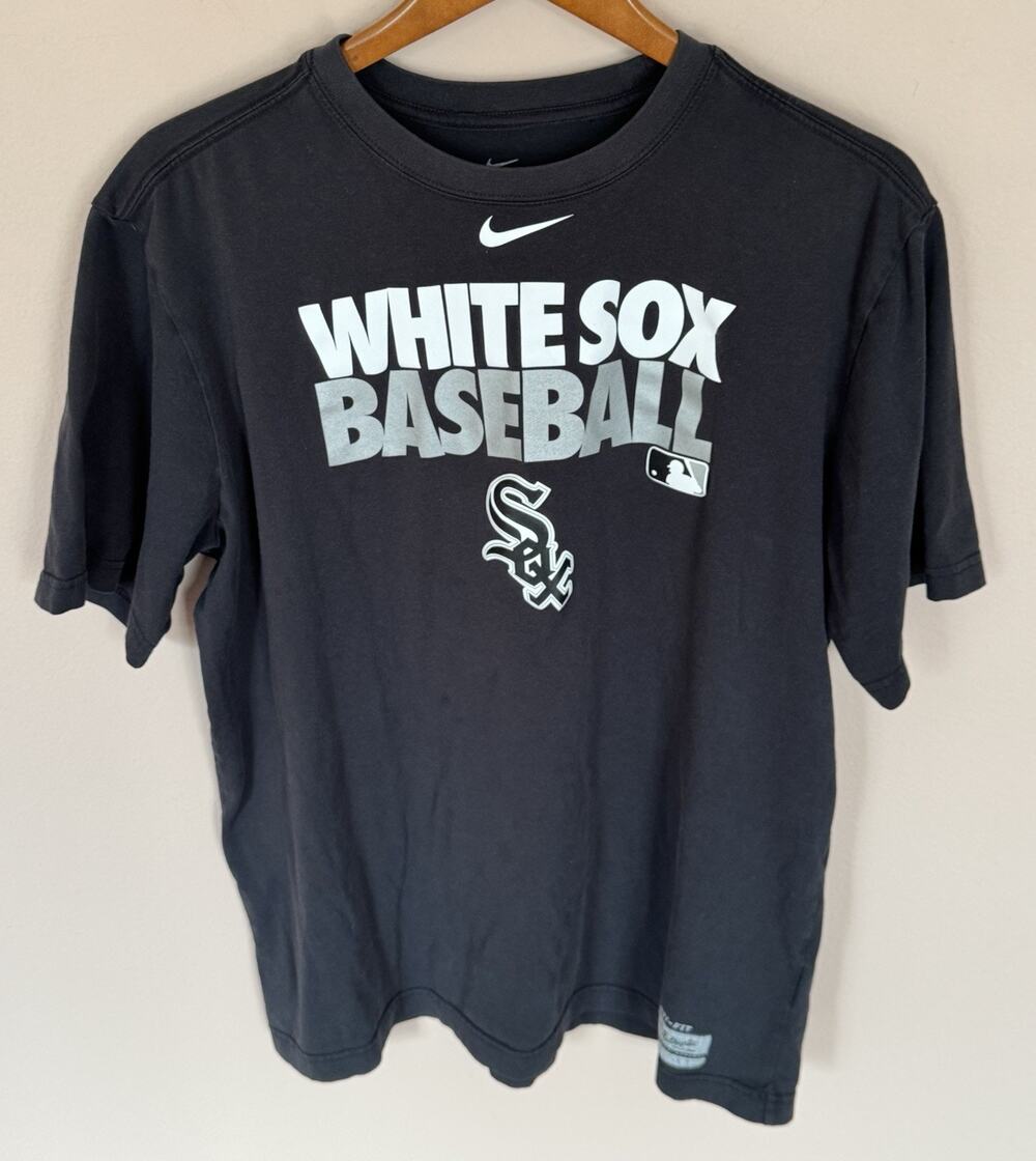 Chicago White Sox Center Swoosh Nike Drifit MLB Tshirt